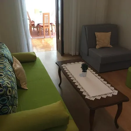 Apartaments Oma & Opa Апартаменты