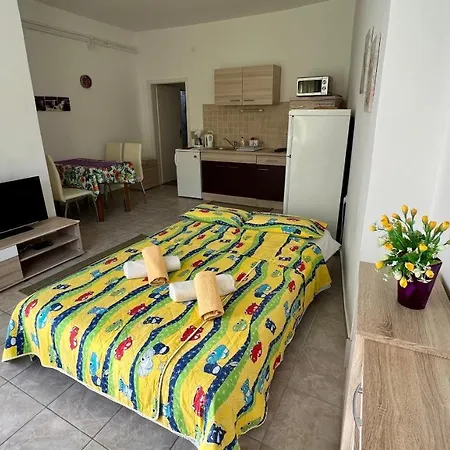 Apartaments Oma & Opa Banjol