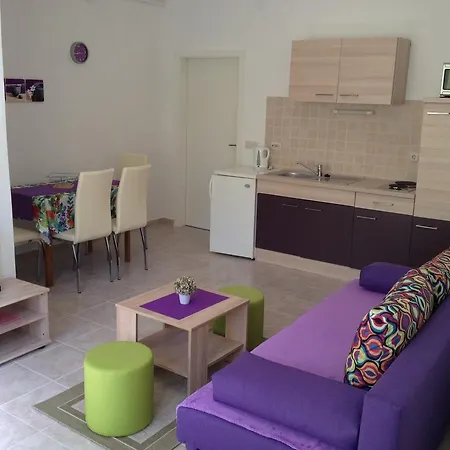 Apartaments Oma & Opa Апартаменты *