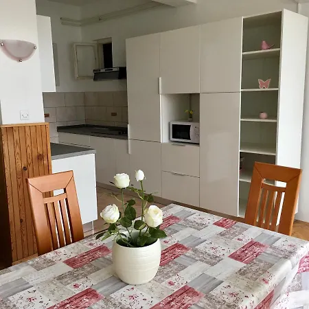 Apartaments Oma & Opa *