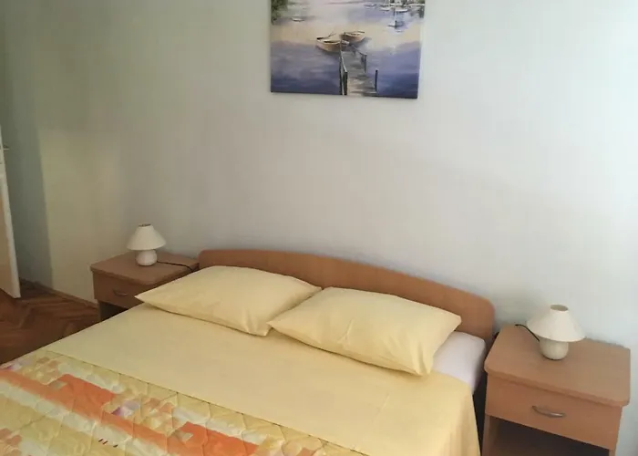 Oma & Opa Apartman