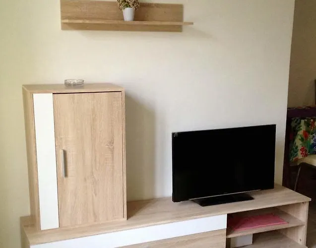 Oma & Opa Apartamento Banjol