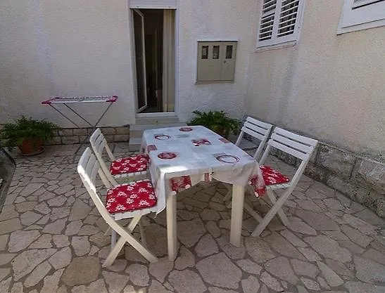 Oma & Opa Apartamento *